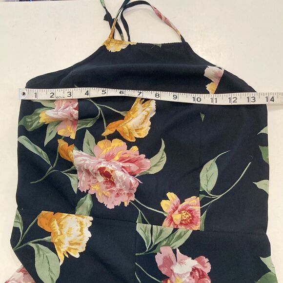 UO Floral Strappy Halter Jumpsuit - Picture 8 of 10